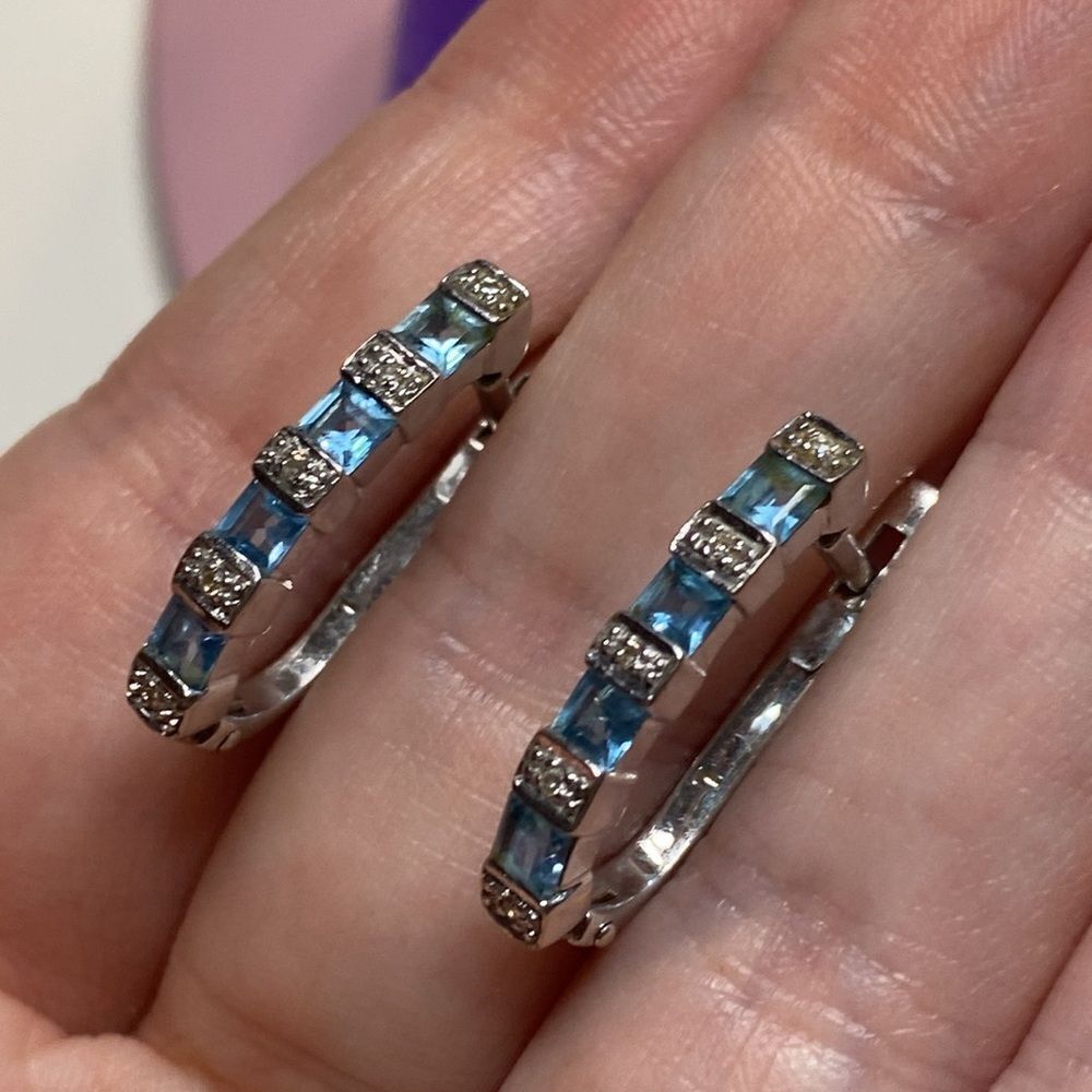 💛 Classic 14k White Gold Diamond & Blue Topaz Lever Back Hoop Earrings